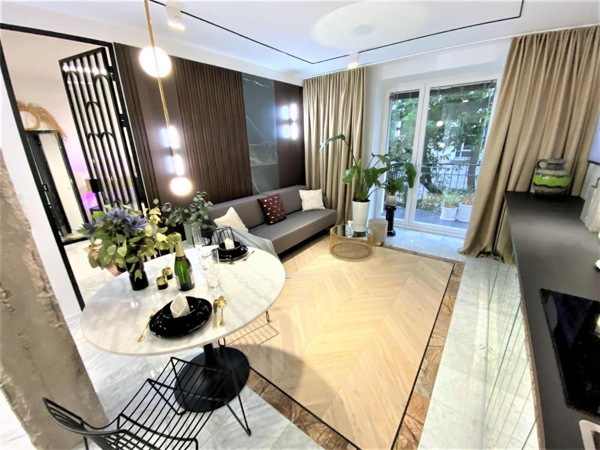 Design+Luxus Apartment Im Zentrum! +Netflix Warszawa Eksteriør bilde